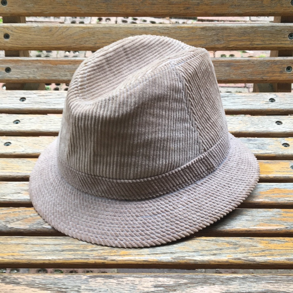 Youngan short brim Homburg hat khakis corduroy cap